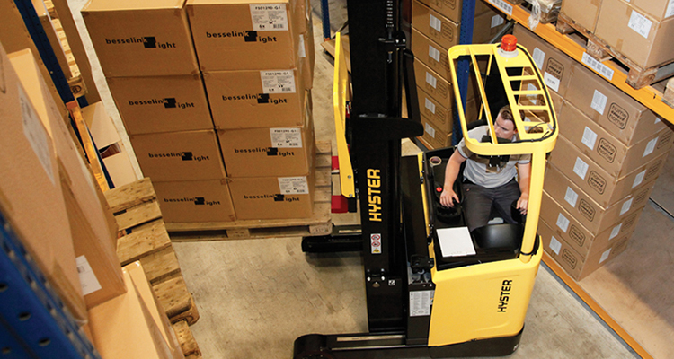 reach truck licence